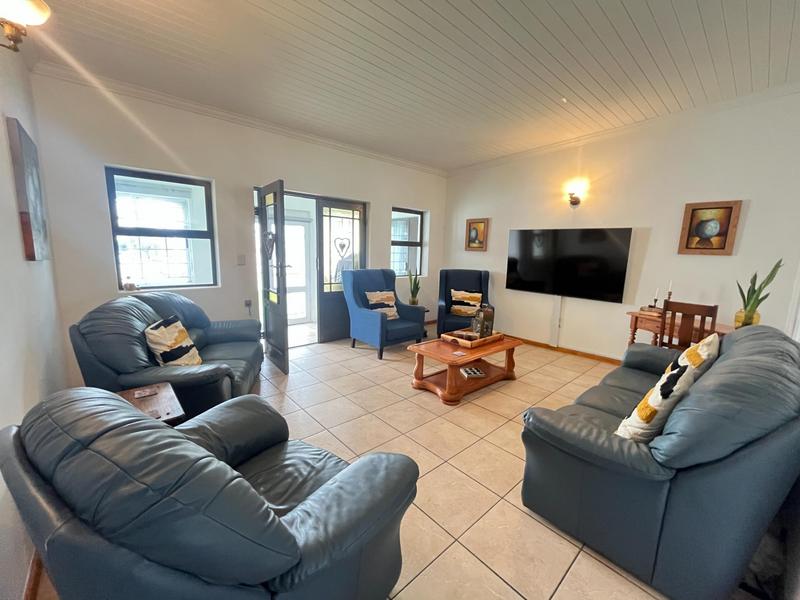3 Bedroom Property for Sale in Dwarskersbos Western Cape